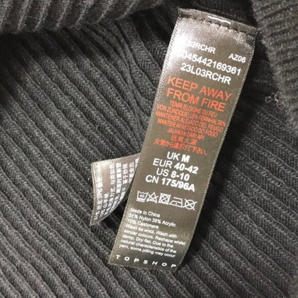 TOPSHOP Knitted Crop Turtleneck Sweater - Picture 4 of 6